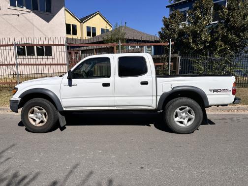 2004 Toyota Tacoma PreRunner Double Cab