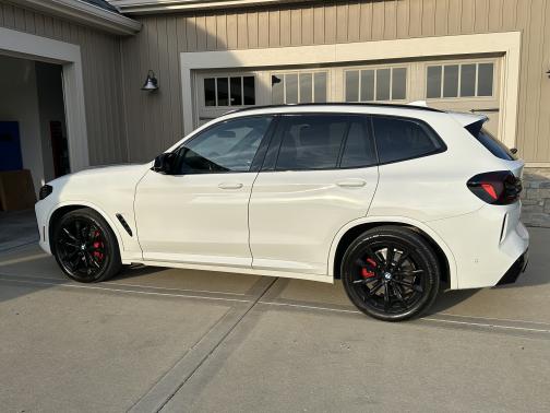 2023 BMW X3 M40i