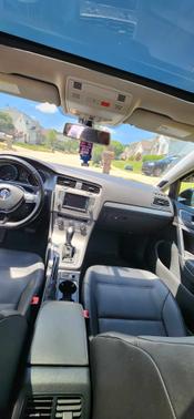 2015 Volkswagen Golf TSI SE 4-Door