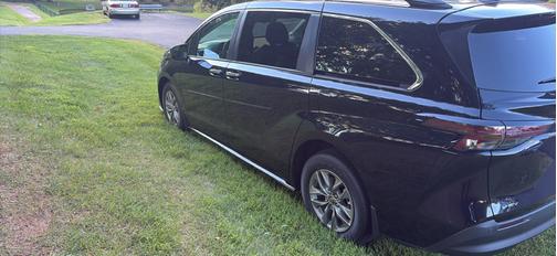 Black 2026 Toyota Sienna XLE
