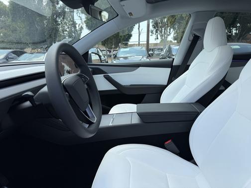 Silver 2026 Tesla Model Y Premium AWD