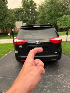 Black 2017 Toyota Sienna XLE