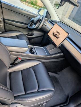 White 2022 Tesla Model Y Long Range