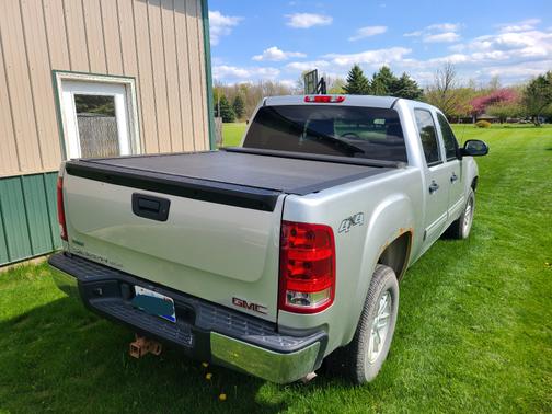 Silver 2011 GMC Sierra 1500 SLE