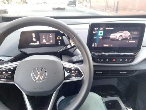 Black 2022 Volkswagen ID.4 Pro