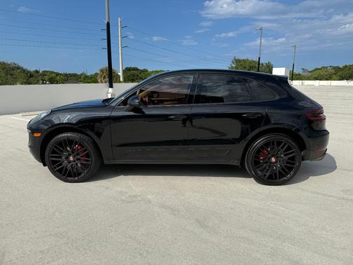 Black 2015 Porsche Macan Macan S