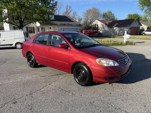 2004 Toyota Corolla LE