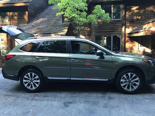 2018 Subaru Outback 3.6R Touring