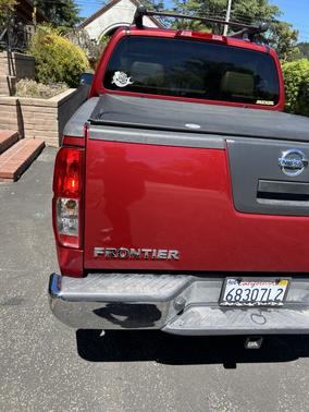 2010 Nissan Frontier LE