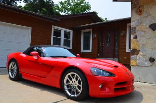 2003 Dodge Viper SRT-10