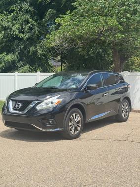 Black 2016 Nissan Murano S