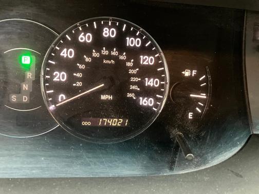 Gray 2006 Toyota Avalon XLS