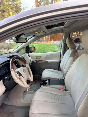 2011 Toyota Sienna Limited