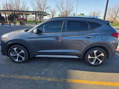 Gray 2018 Hyundai TUCSON Value
