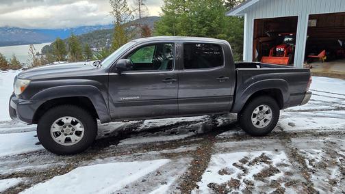2013 Toyota Tacoma Base
