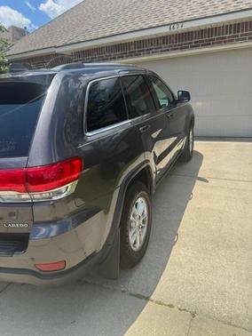 Gray 2018 Jeep Grand Cherokee Laredo E