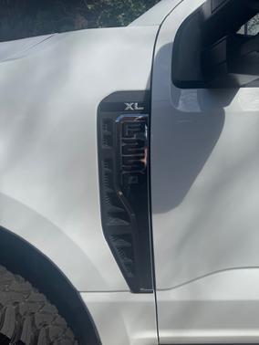 White 2023 Ford F-250 XL