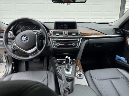 2013 BMW 328 i xDrive