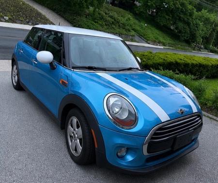 Blue 2017 MINI Hardtop Cooper