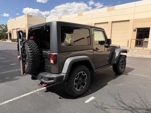 Gray 2016 Jeep Wrangler Rubicon