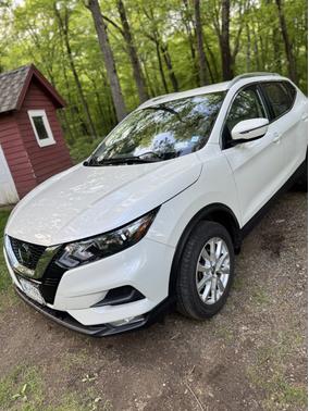 2021 Nissan Rogue Sport SV