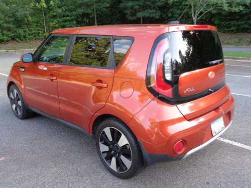 Orange 2018 Kia Soul +