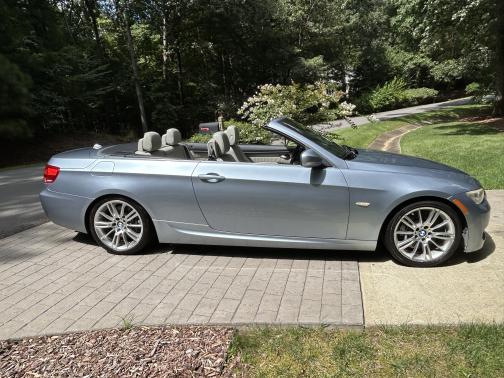 2010 BMW 335 i
