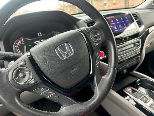 2018 Honda Pilot Touring