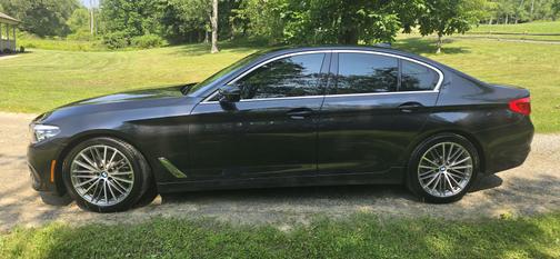 2019 BMW 540 i