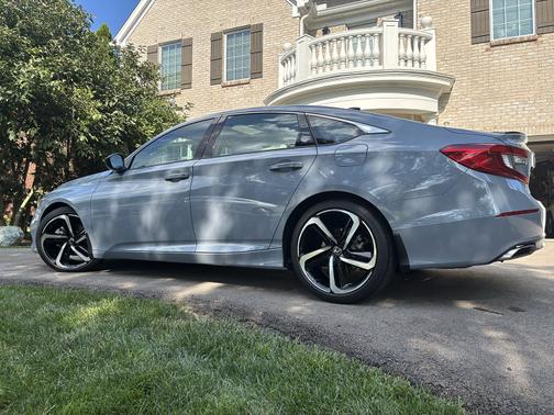 2022 Honda Accord Sport 2.0T
