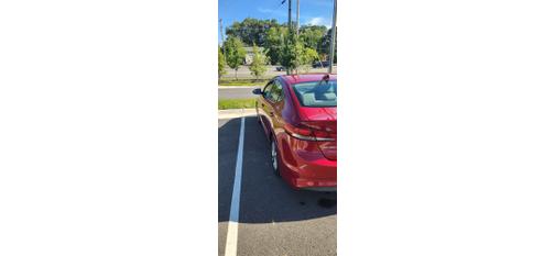 Red 2017 Hyundai ELANTRA SE