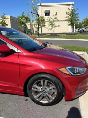 Red 2017 Hyundai ELANTRA SE