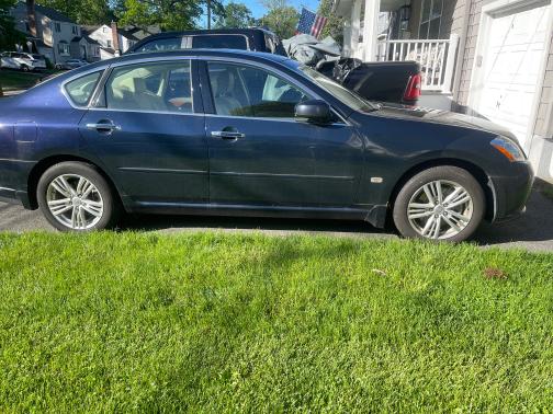 2007 INFINITI M35 x