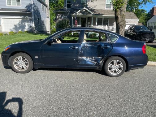 2007 INFINITI M35 x