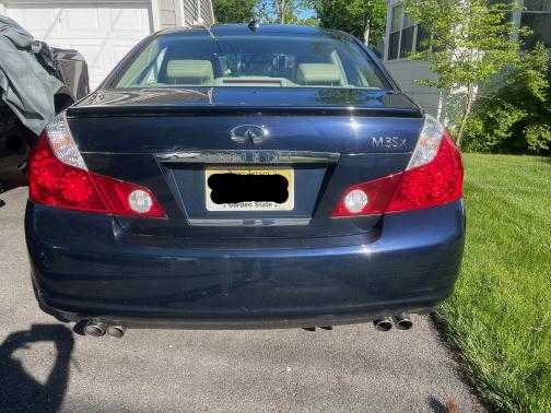 2007 INFINITI M35 x