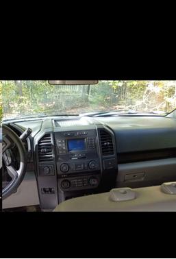 White 2018 Ford F-150 XL