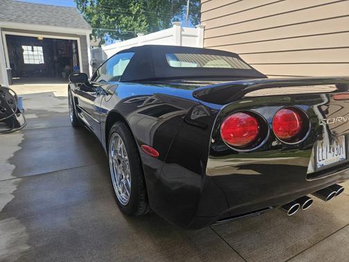 1999 Chevrolet Corvette Base