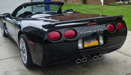 1999 Chevrolet Corvette Base