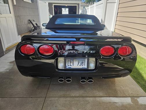 1999 Chevrolet Corvette Base