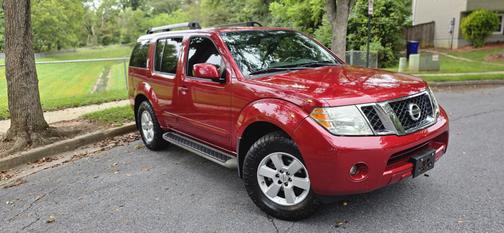 2012 Nissan Pathfinder SV