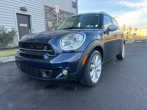 2015 MINI Countryman Cooper S