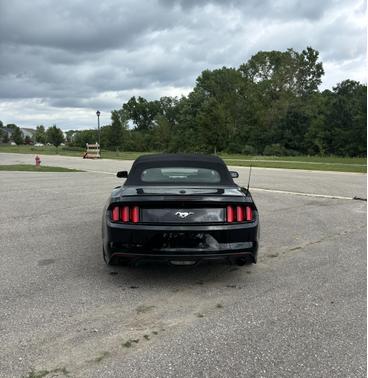 2017 Ford Mustang EcoBoost Premium