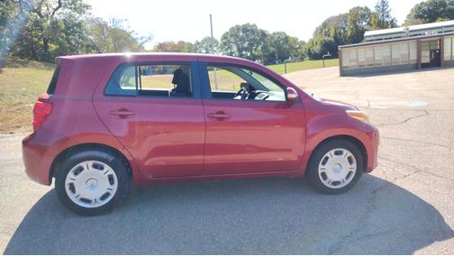 2010 Scion xD Base