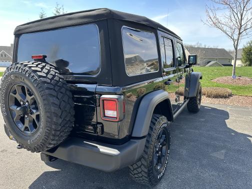 2022 Jeep Wrangler Unlimited Willys
