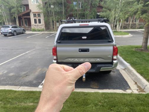 Photo 2 of 6 of 2017 Toyota Tacoma TRD Off Road