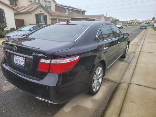 2008 Lexus LS 600h L Base