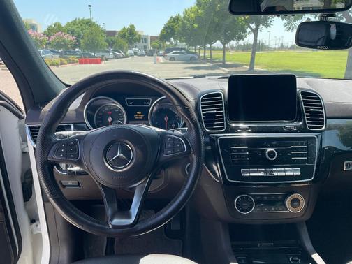 White 2018 Mercedes-Benz GLS 450 4MATIC