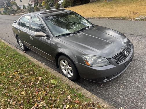 2005 Nissan Altima 3.5 SL