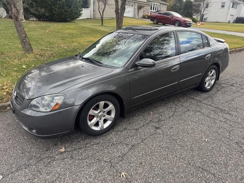 2005 Nissan Altima 3.5 SL