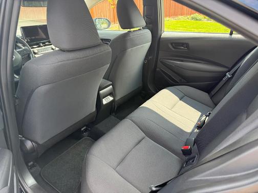 Black 2025 Toyota Corolla LE